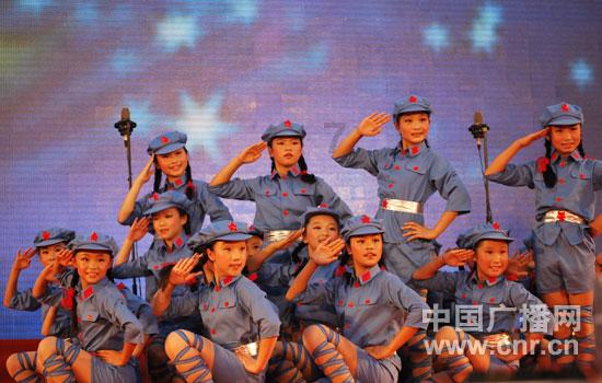 国产百万级纯电轿跑,仰望U7正式申报,提供流媒体后视镜选装